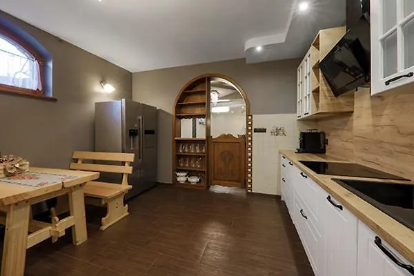 Bed and breakfast Willa Jedrus 3*